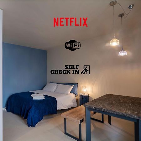 Blu Mazzini 1 - Appartamento Luxury Con Terrazza Privata Lecce Extérieur photo