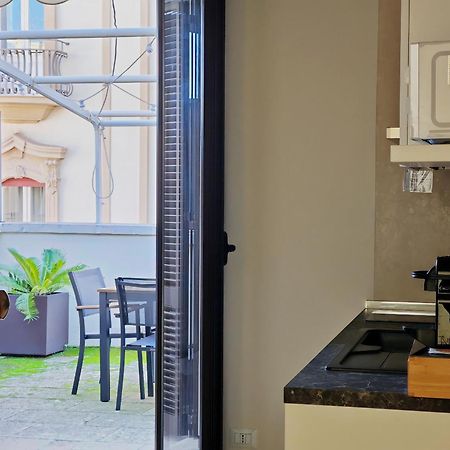 Blu Mazzini 1 - Appartamento Luxury Con Terrazza Privata Lecce Extérieur photo