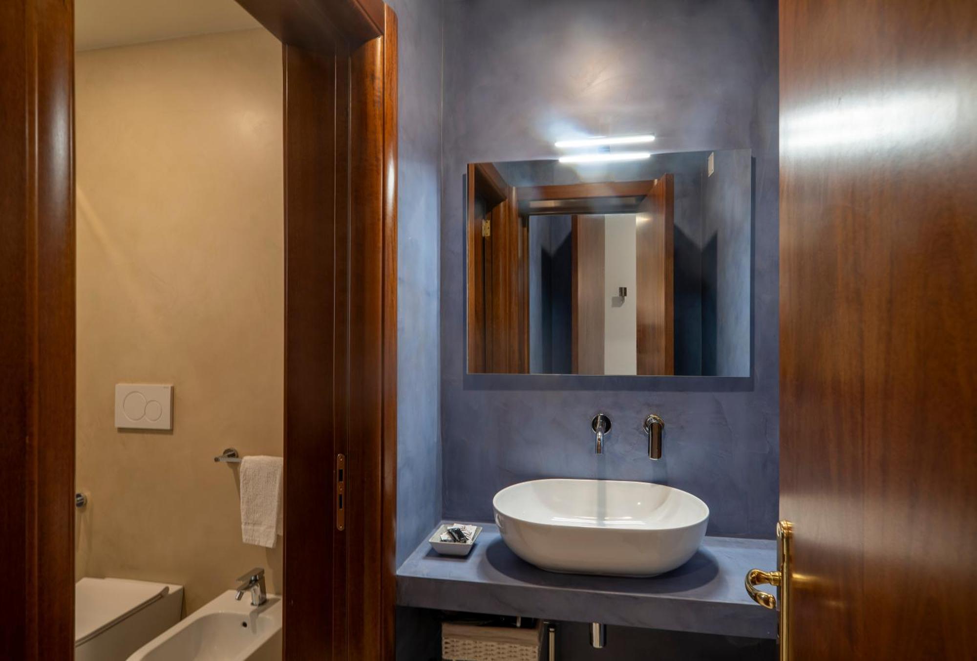 Blu Mazzini 1 - Appartamento Luxury Con Terrazza Privata Lecce Extérieur photo